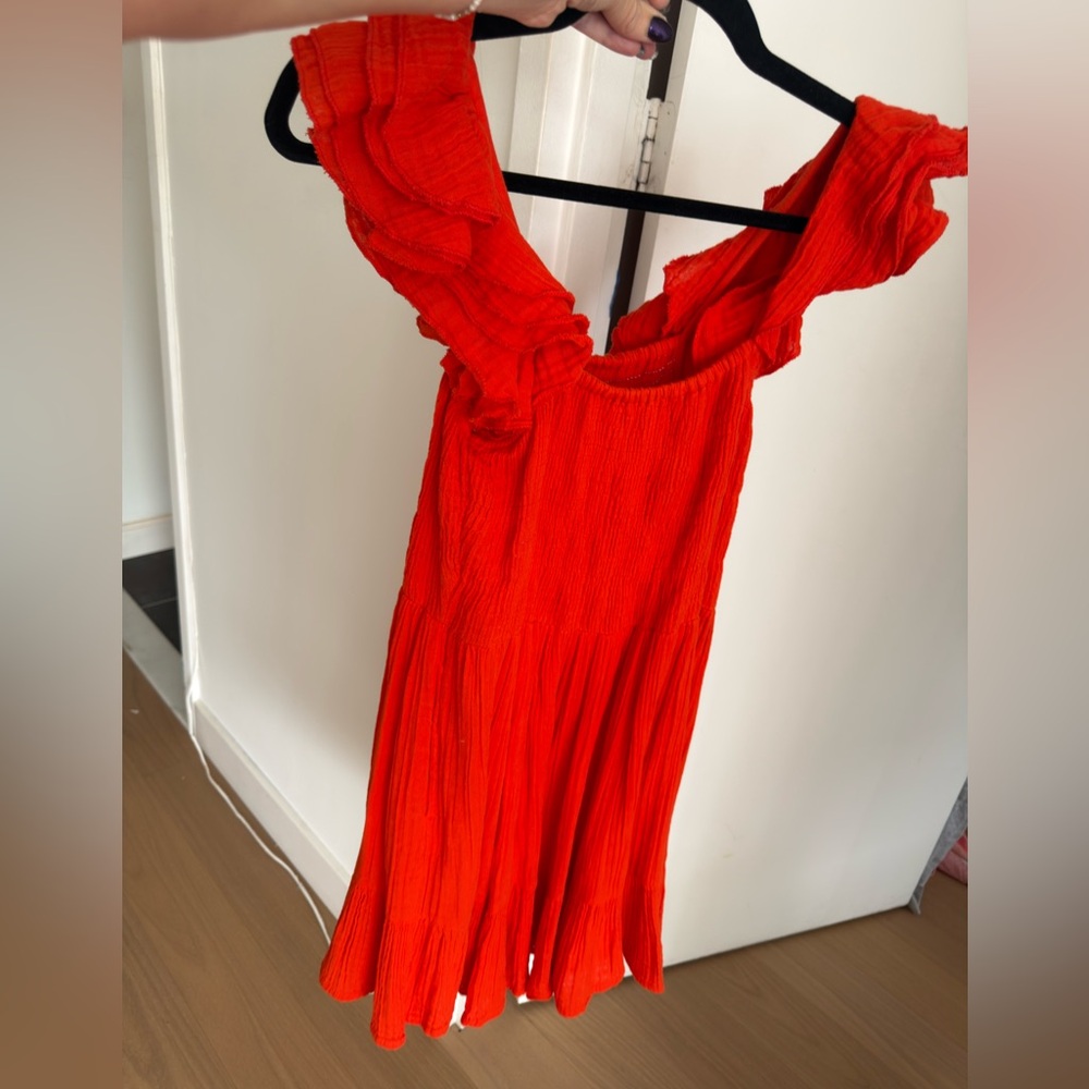Mille xs red dress beach 🏖️ or dates or dinners!